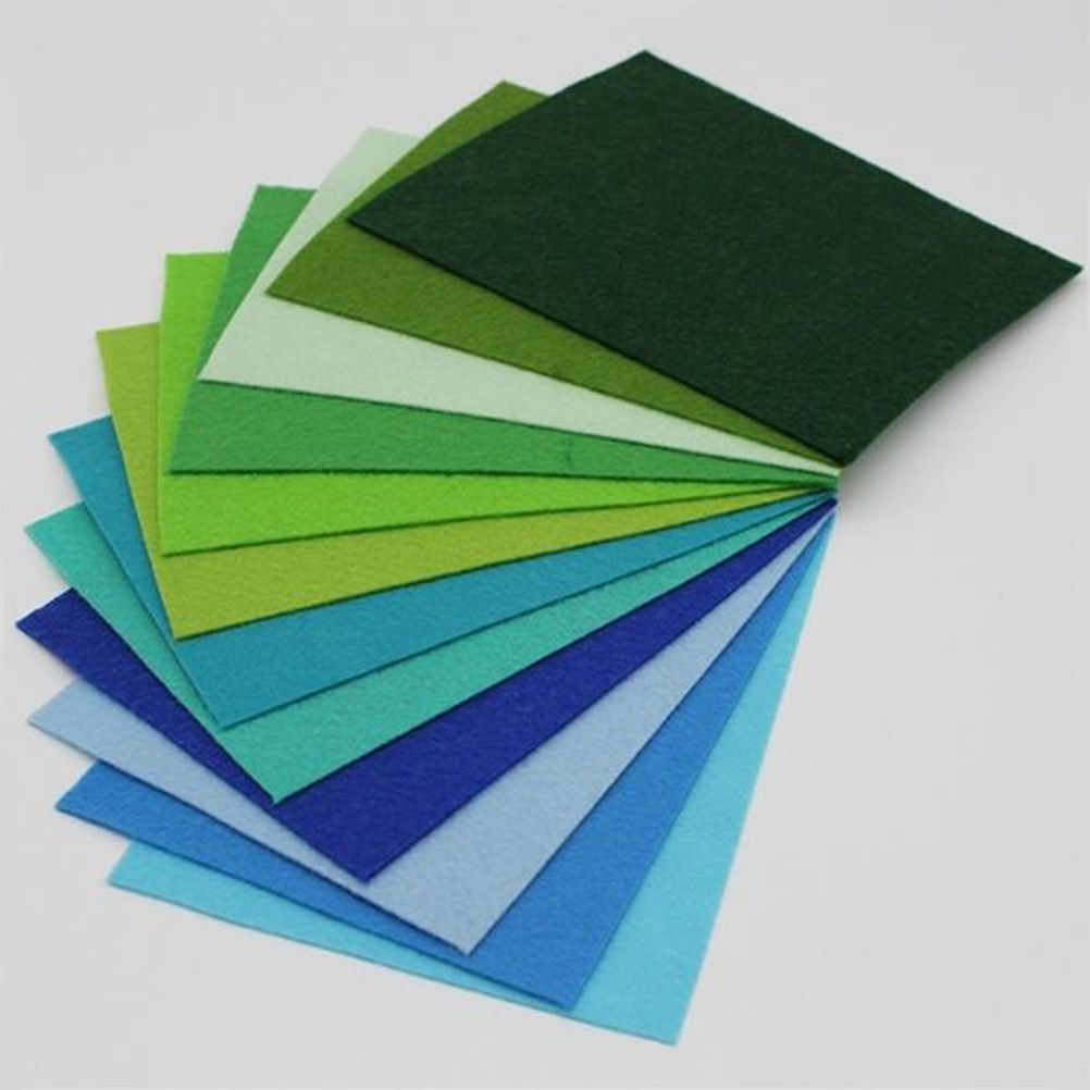 Lot de 40 feuilles de feutre n - Sewing Thread In Textile avis et prix
